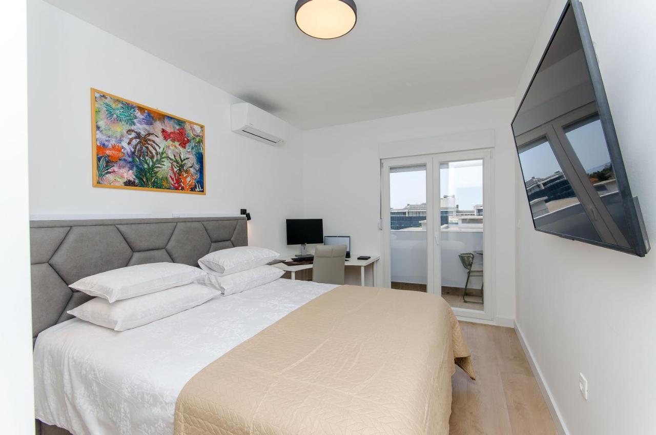 Modern Living Apartment Airy Спліт Екстер'єр фото
